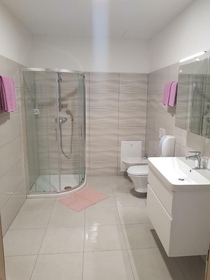 Apartmaji Jankovic Логатец Экстерьер фото