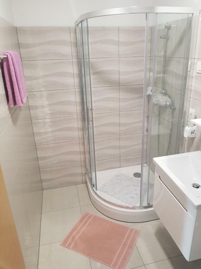 Apartmaji Jankovic Логатец Экстерьер фото