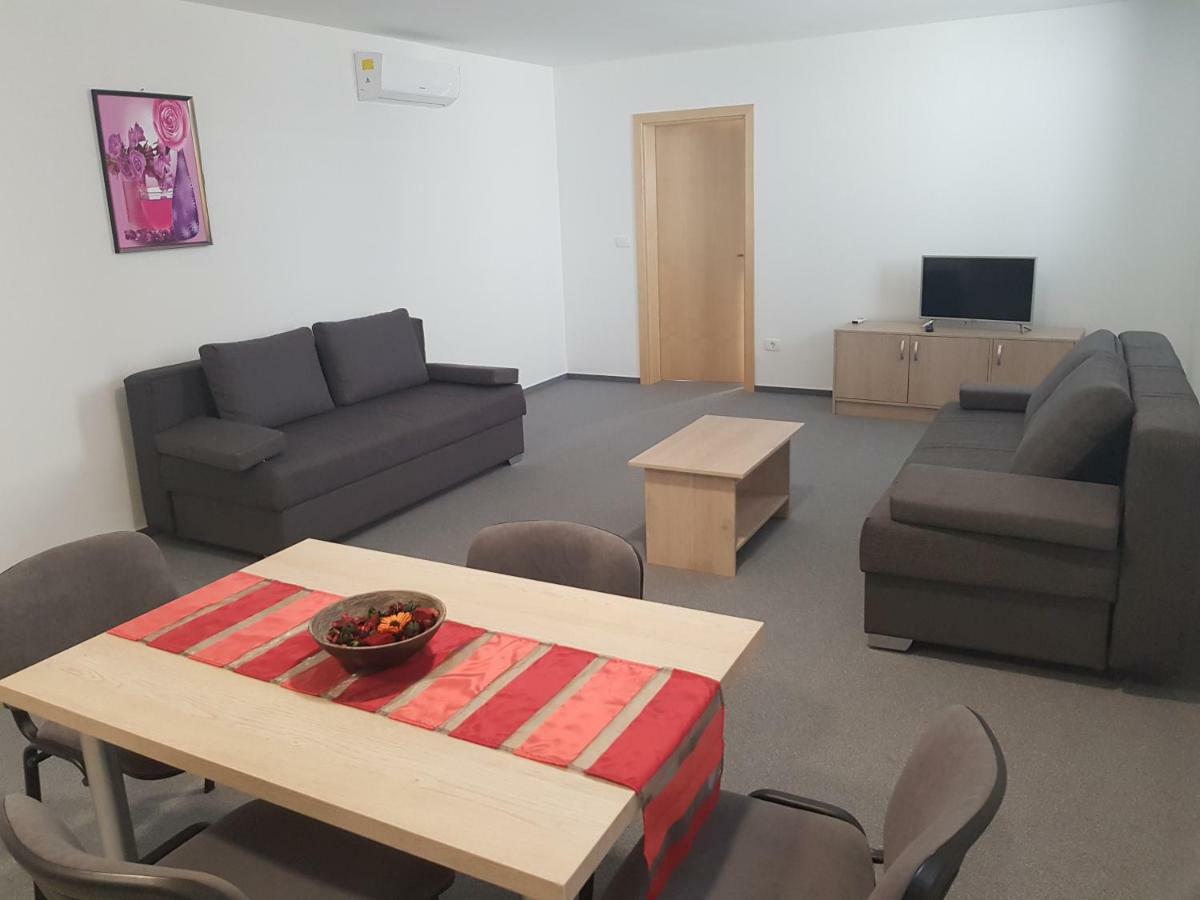 Apartmaji Jankovic Логатец Экстерьер фото