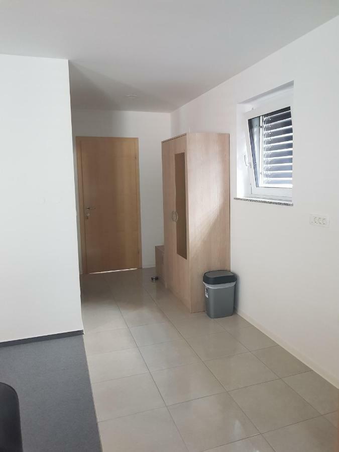 Apartmaji Jankovic Логатец Экстерьер фото